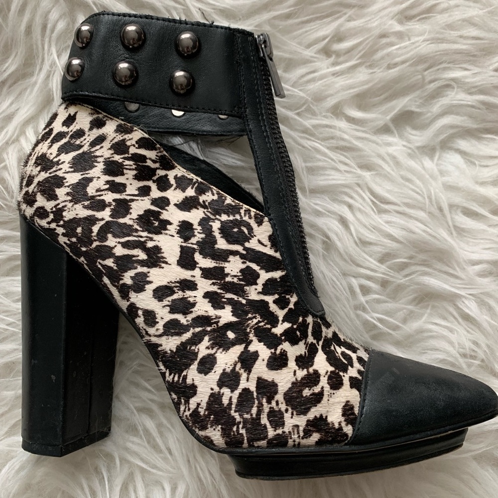 Leopard Heels